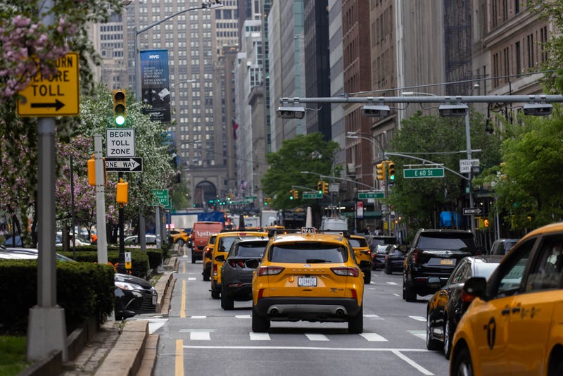E-ZPass readers and license plate-scanning cameras over Park Avenue in New York