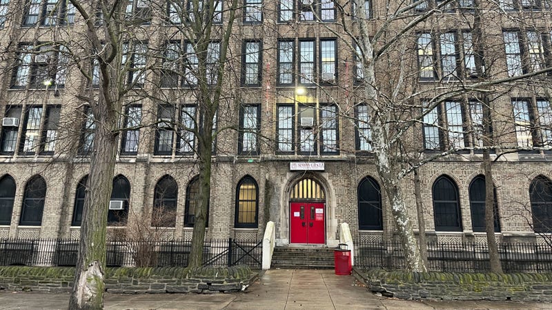 Simon Gratz High School Mastery Charter