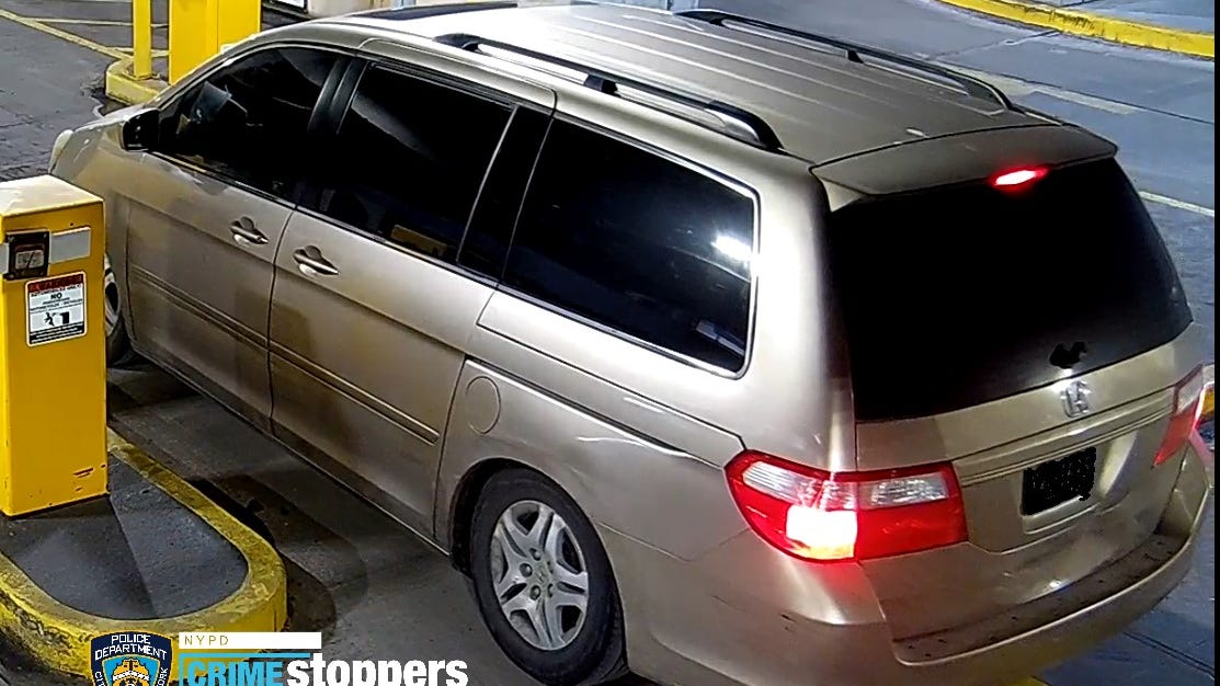 VIDEO: Mini-van sought in connection to burglary inside Bronx parking lot