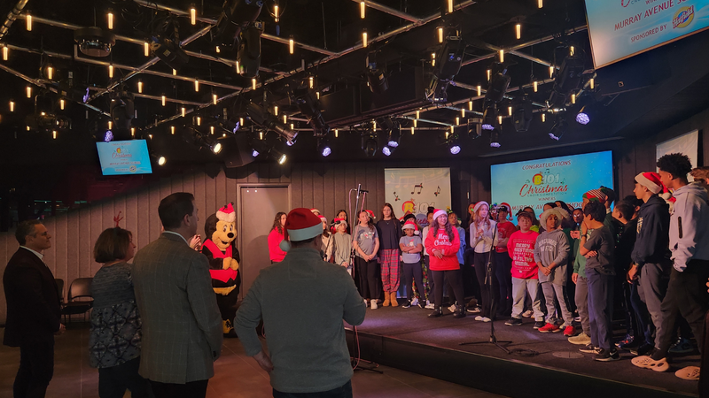 B101's K-8 Division 2023 Christmas Choir Competition Champions Murray Avenue School Perform at B101