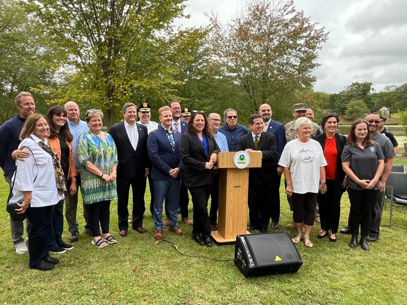 EPA celebrates removal of Lipari Landfill from Superfund National Priorities List