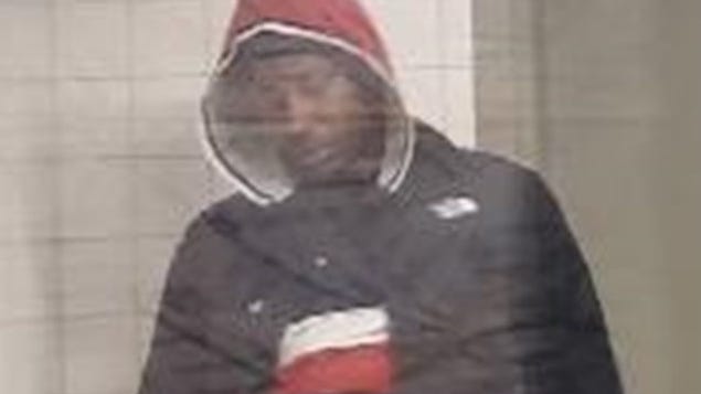 Man commits lewd act in front of MTA worker at Manhattan subway station: police