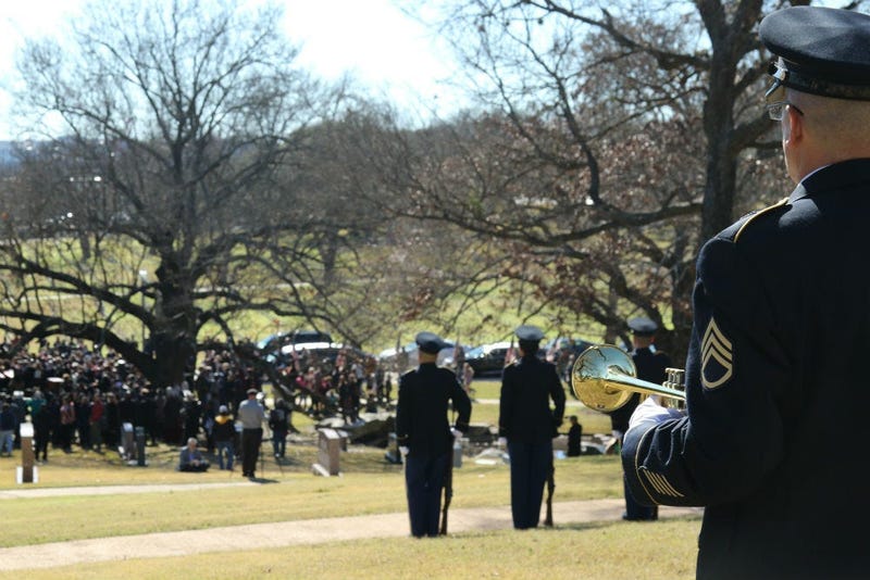 Texas will hold two unaccompanied veteran burials on Tuesday.