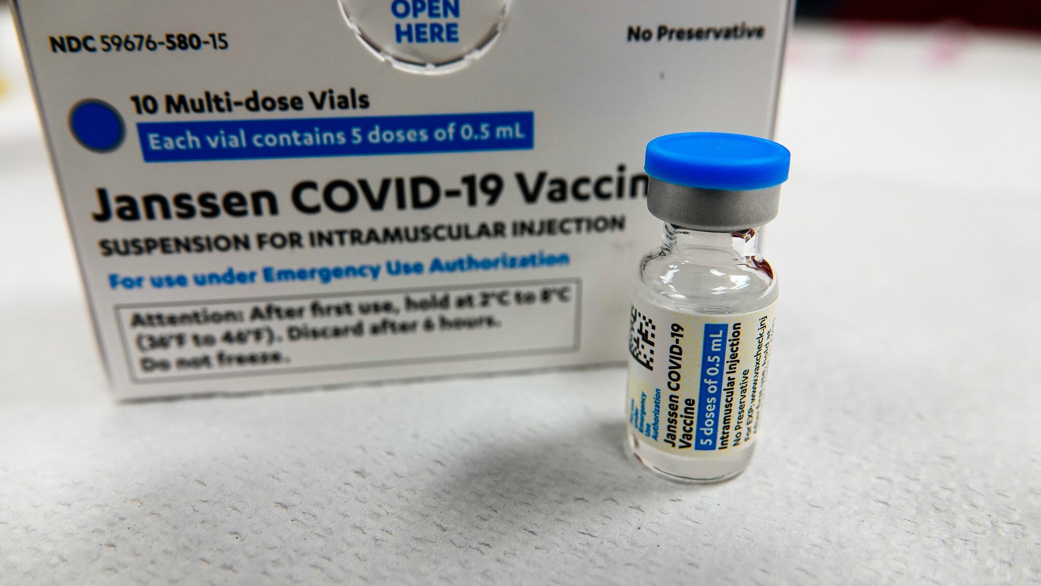 Johnson & Johnson shot pause: Should you be worried?