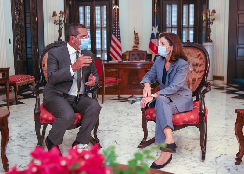 Hochul and Pierluisi