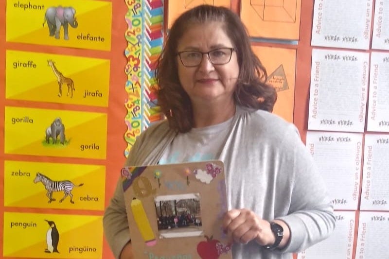 Olga Quiroga, a Chicago Public School teacher who died of COVID-19 last week is being remembered as friends continue to raise money for her family.
