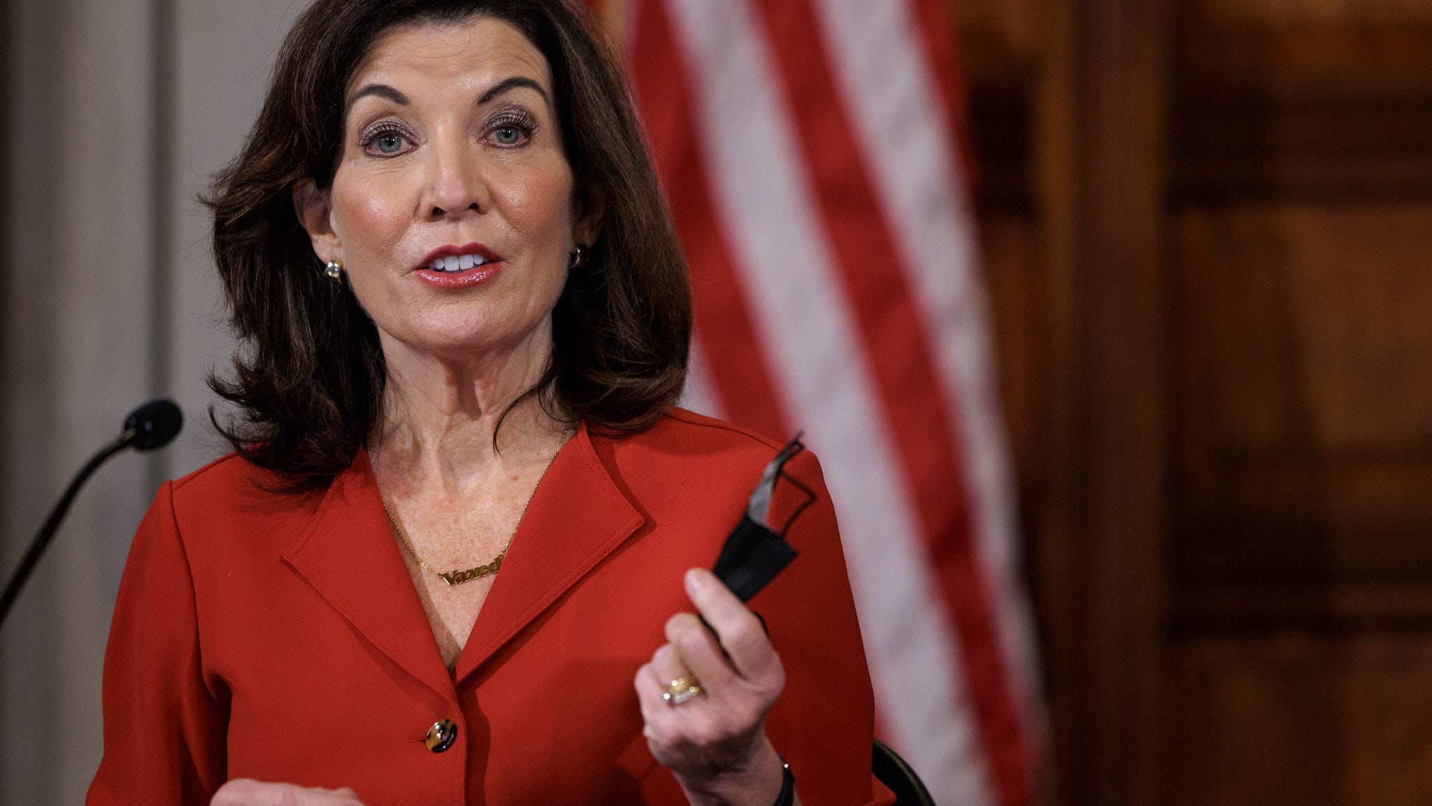 Hochul plans to push for mail-in voting for New Yorkers in 2022