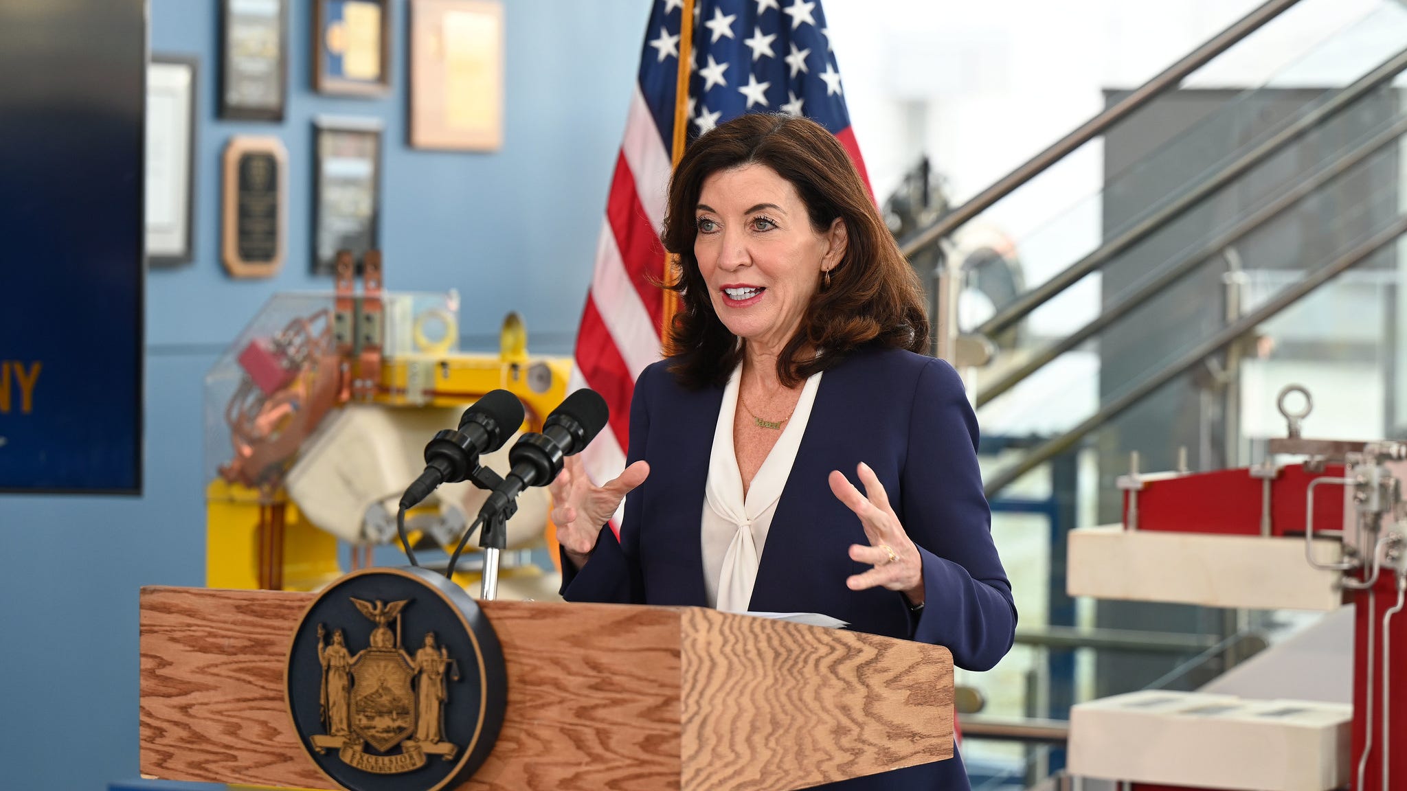 National Guard to be deployed at 9 NYC nursing homes to help staff 'exhausted' by COVID: Hochul