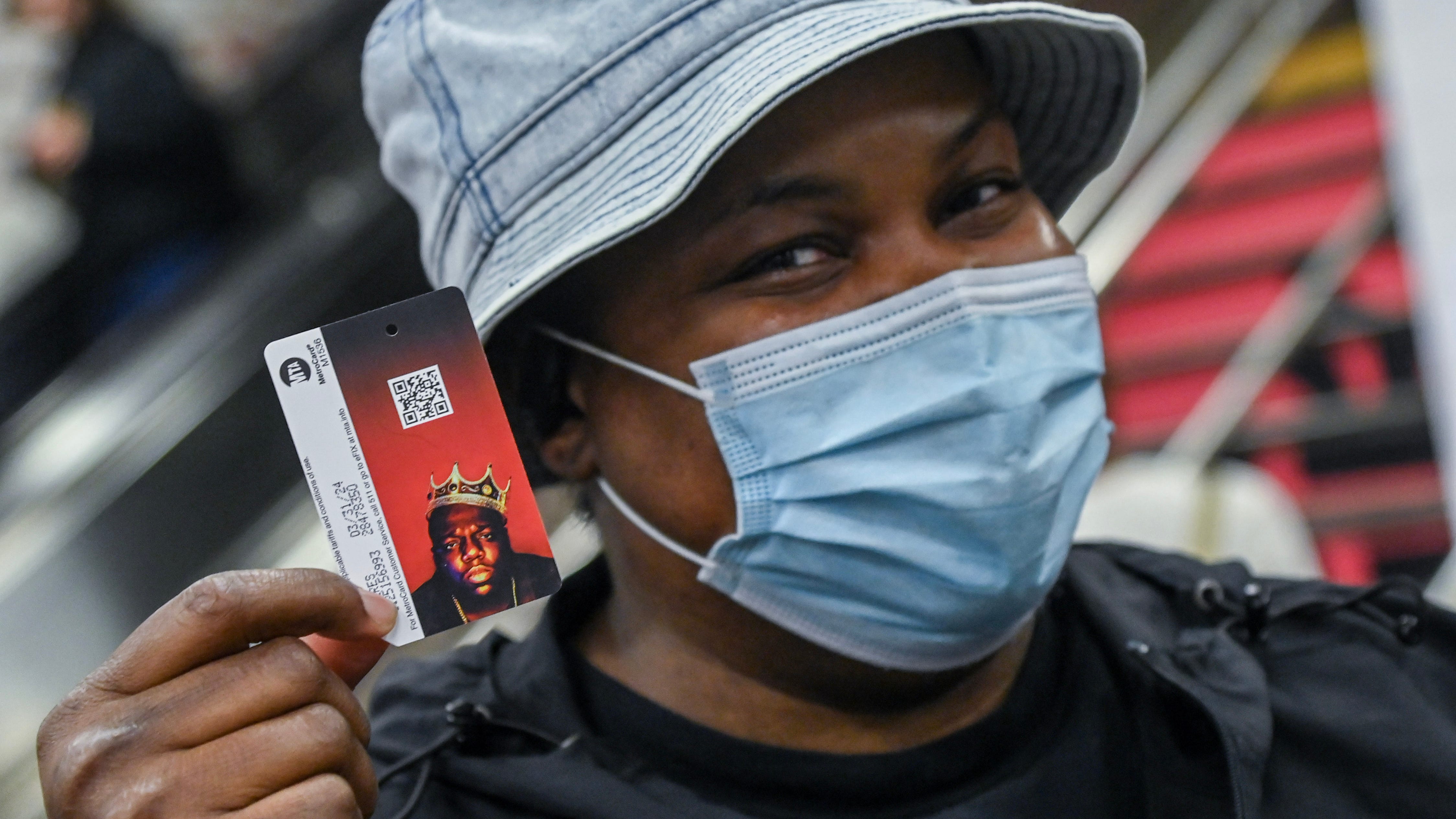 PICS: Fans gather for limited edition Biggie MetroCards on slain rapper's 50th birthday