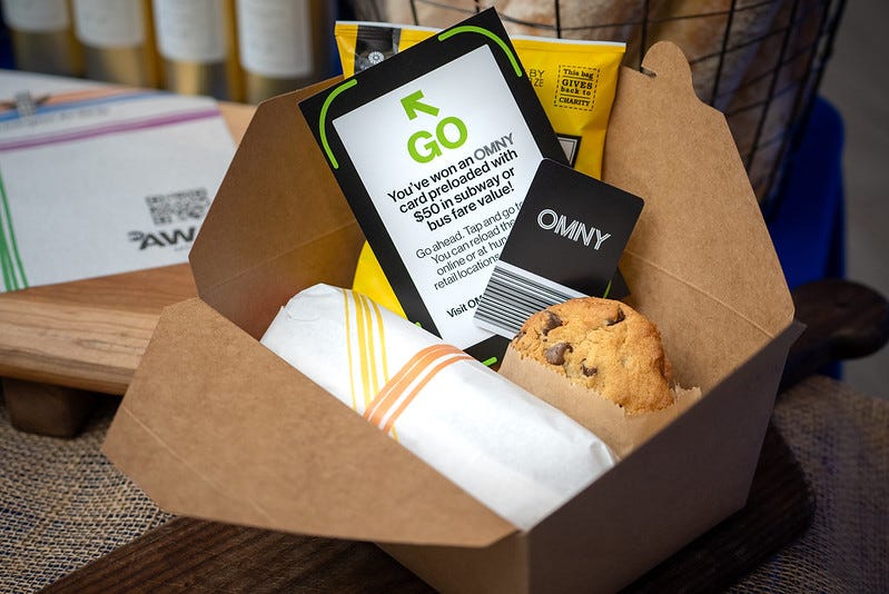 The 1904 sandwich lunchbox with winning OMNY card