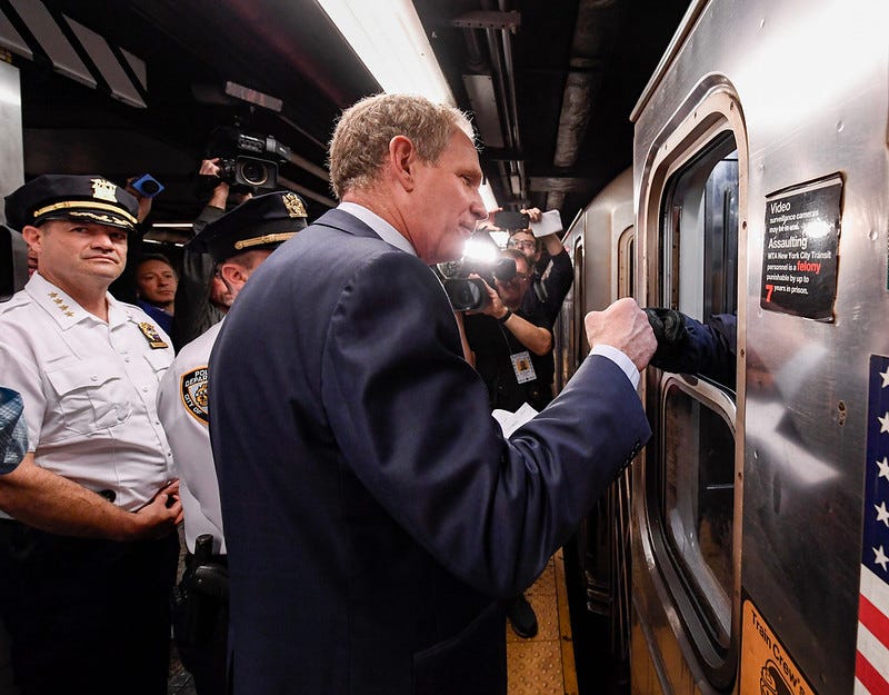 Janno Lieber speaking to 6 train conductor.