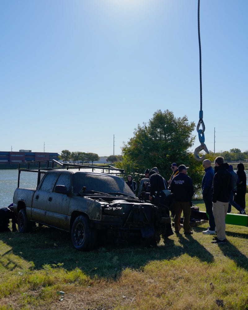 Dallas police divers have recovered at least nine vehicles from Fish Trap Lake near Oak Cliff as part of an ongoing operation focused on both environmental cleanup and criminal investigations.