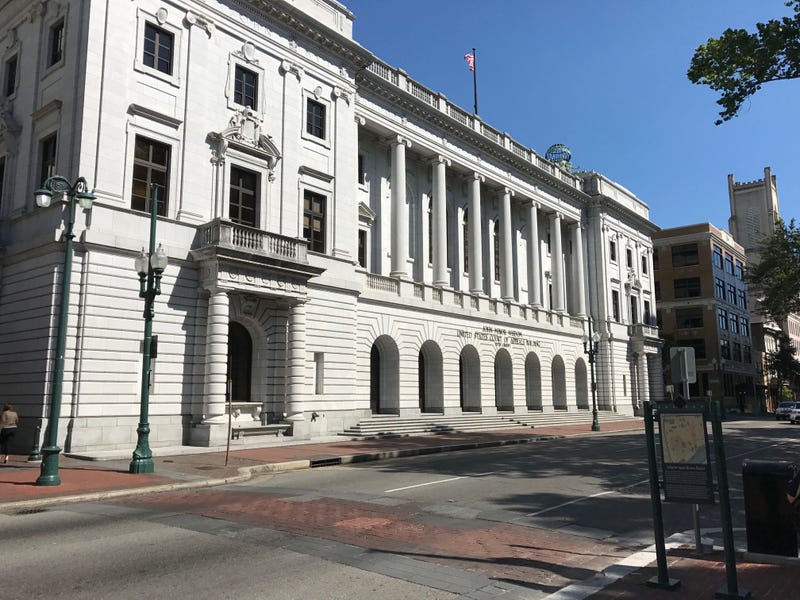 Entire 5th Circtuit to hear Louisiana 10 Commandments appeal