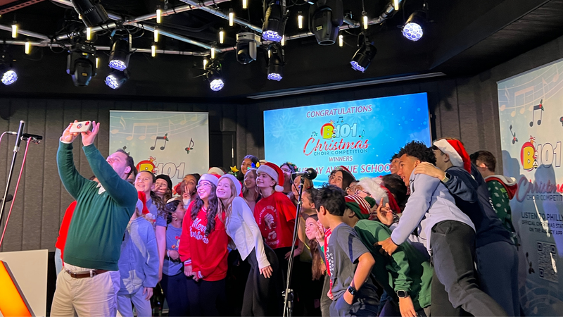 B101's K-8 Division 2023 Christmas Choir Competition Champions Murray Avenue School Perform at B101