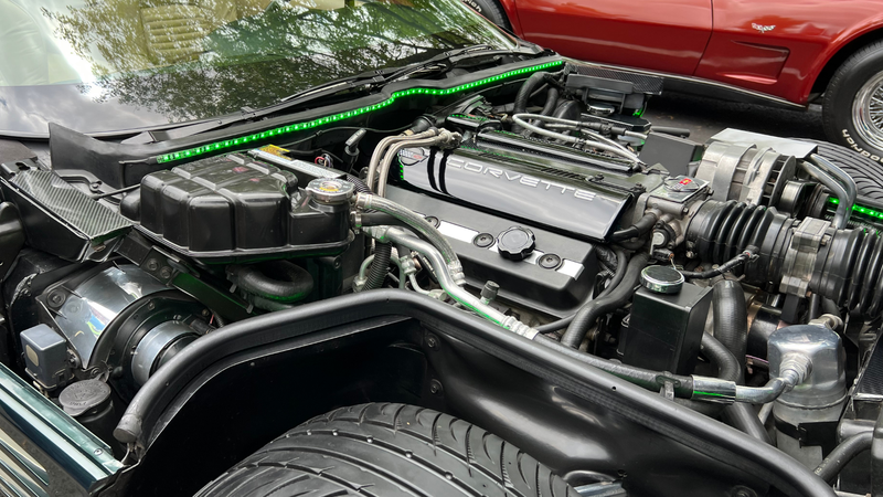 BIG 98.1 and American Heritage's 18th Annual Car Show