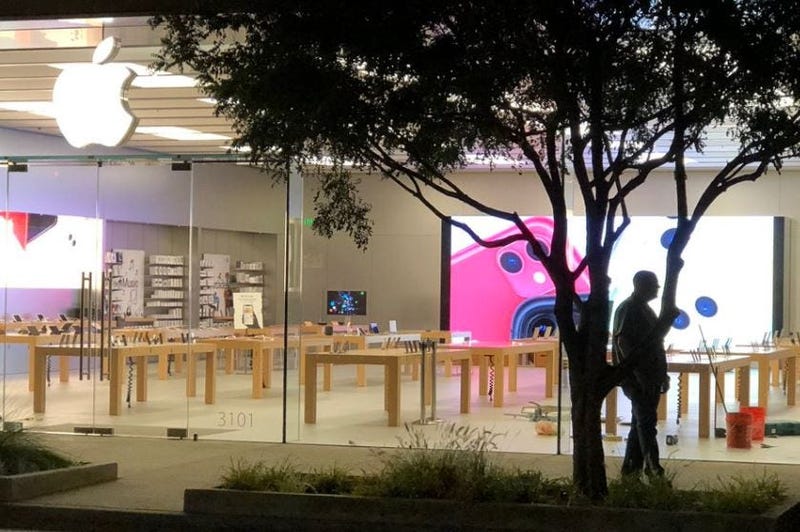 Apple Store Burglary