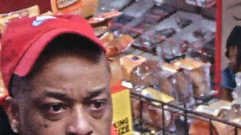 Police looking for man who passed counterfeit cash at Detroit gas station [PHOTO]