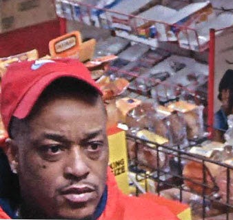 Suspect in Detroit gas station larceny