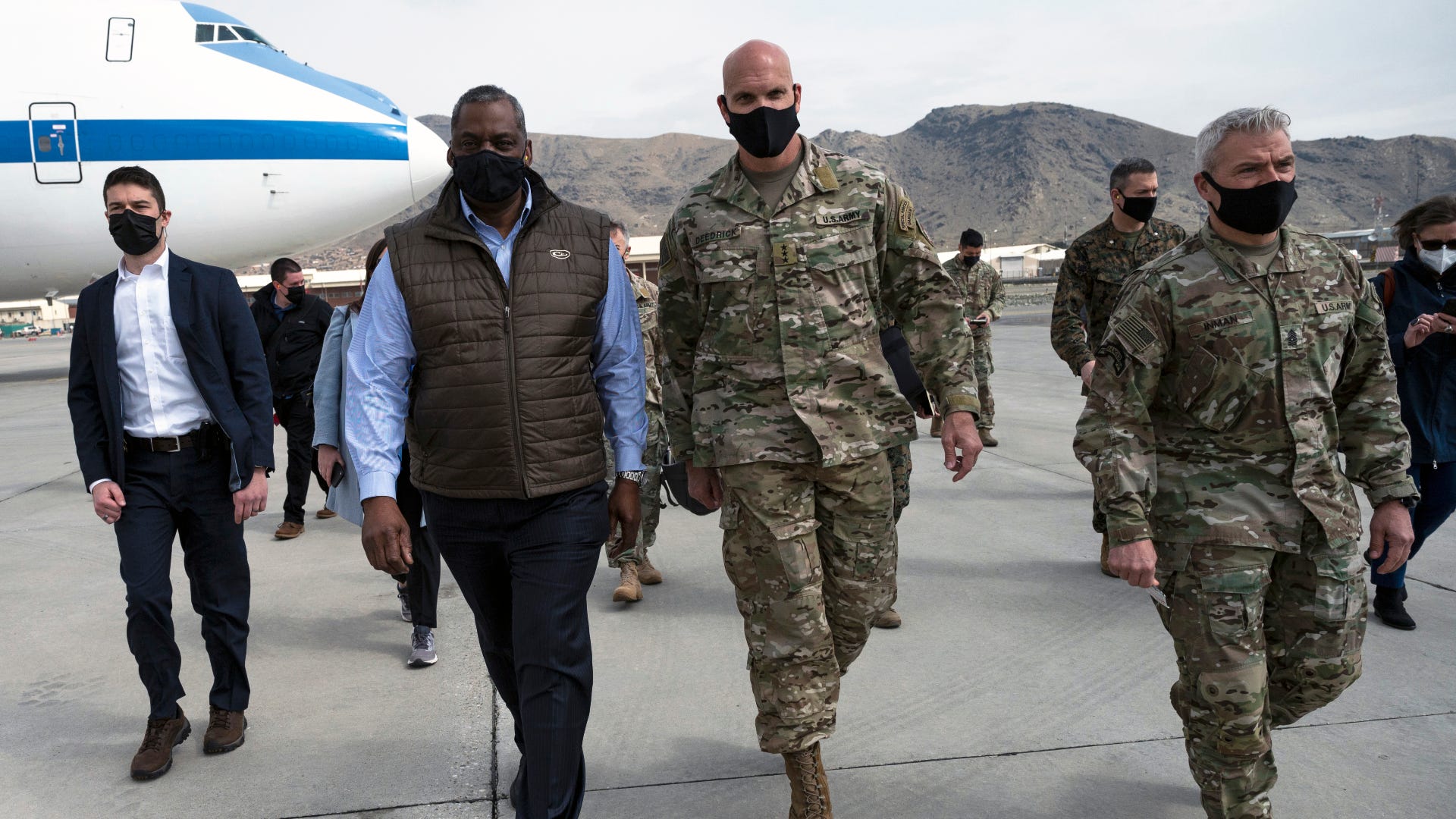 US troops in Afghanistan begin packing gear in pullout prep