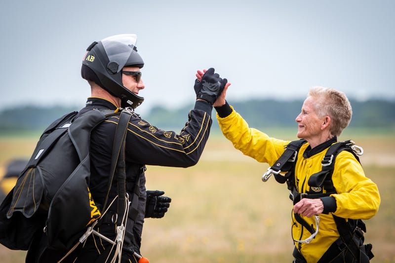 Army Golden Knights jump for mental health with ‘Team Unbroken’