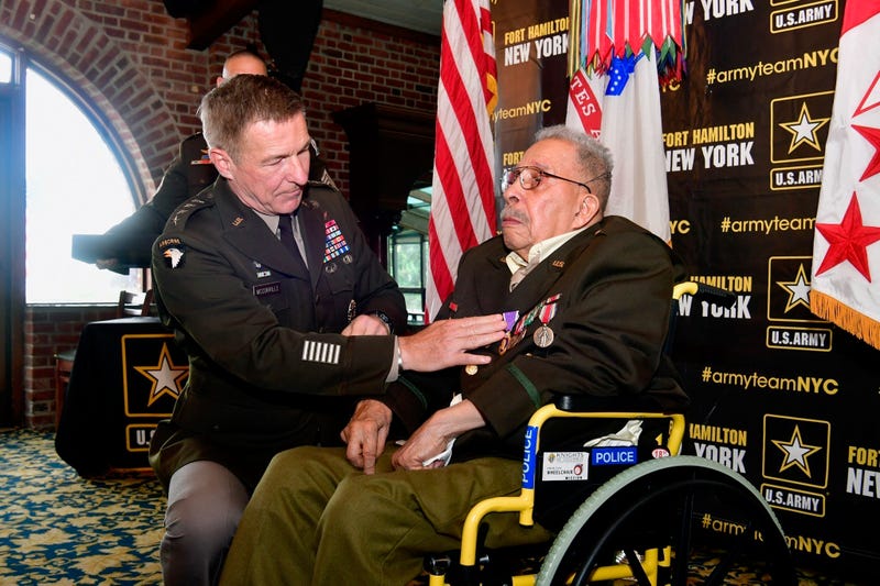 U.S. Army awards purple heart to 99-year-old World War II vet