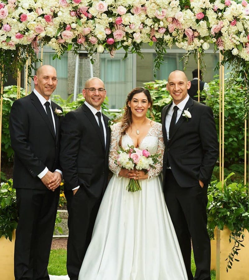 Reiss siblings at Jennifer's wedding