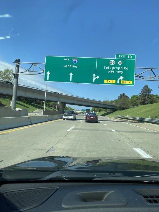 Westbound I-696 in near Evergreen Road in Southfield