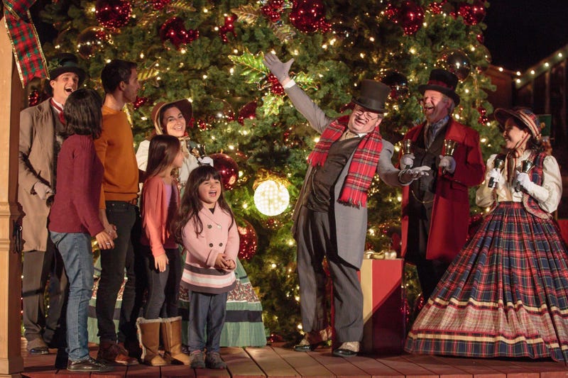 Calico Tree Lighting at Knotts Merry Farm