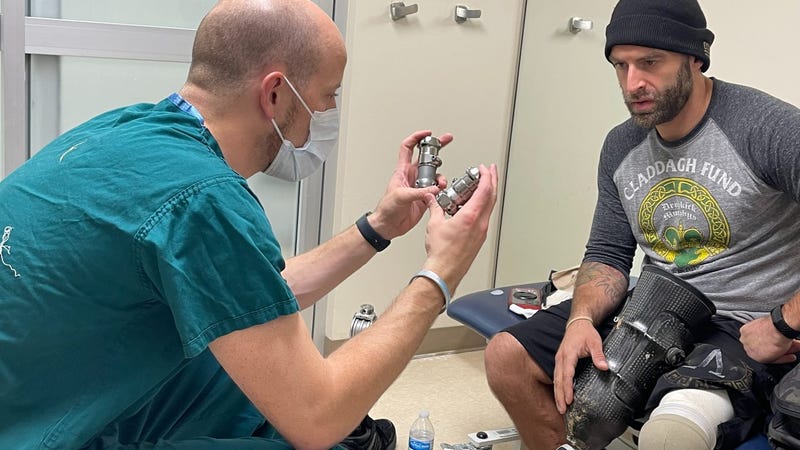 Vet applauds Walter Reed prosthetics unit for excellent services