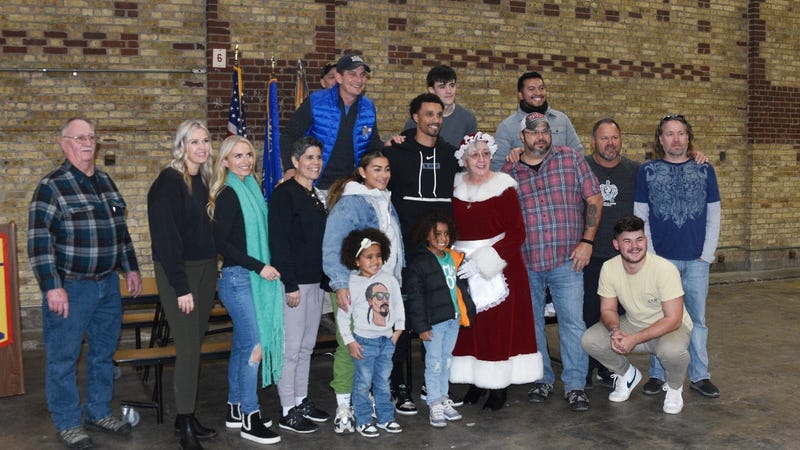 Bucks' George Hill scores winning play with families of deployed Wisconsin Guard