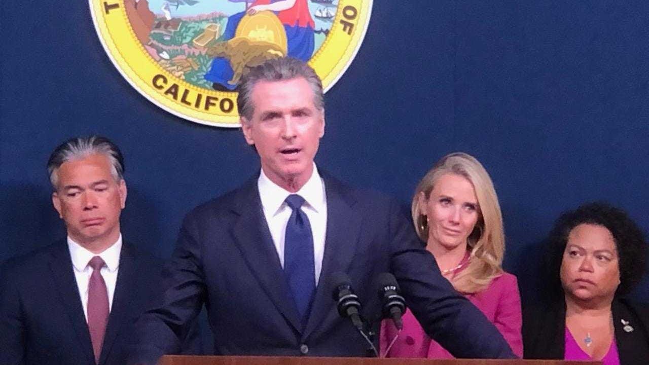 'California has your back': Newsom signs bill making state sanctuary for abortion seekers