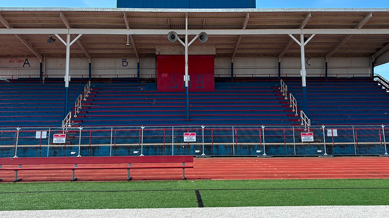 Vote for Lebanon High School in the Friday Night 5G Lights Contest!