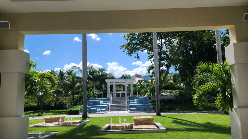 Bill Tafrow's Adventures at Sandals® Dunn's River in Jamaica