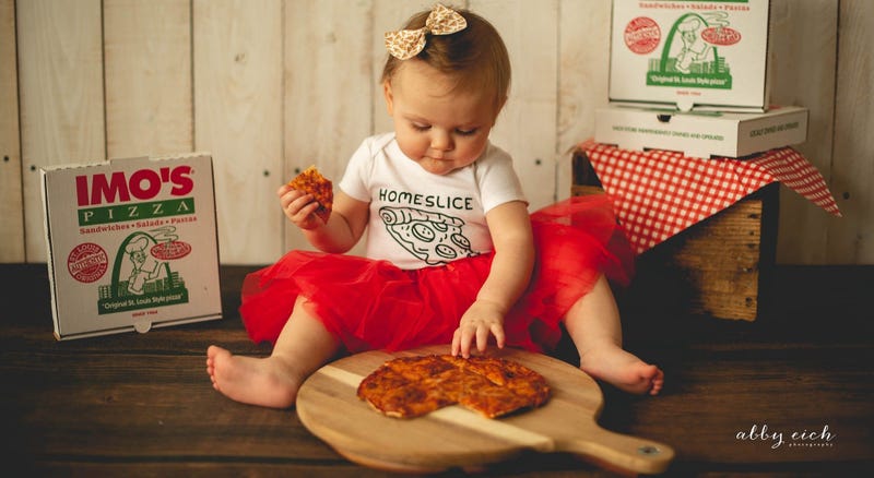Imo's baby smash pizza