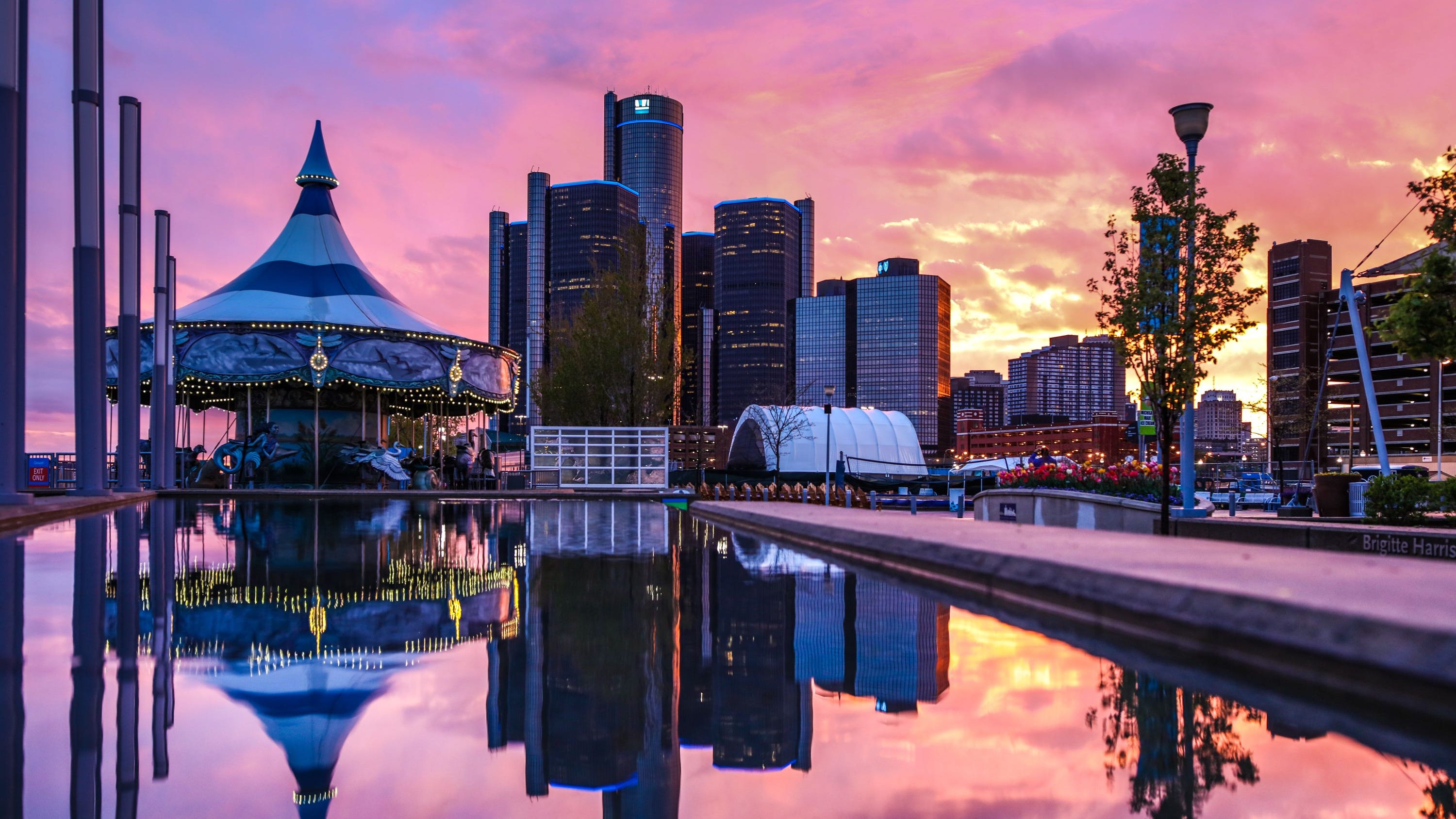 Detroit Riverfront named best in the country by USA Today