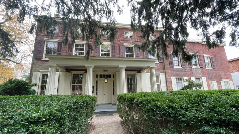 Smithville Mansion, Burlington County