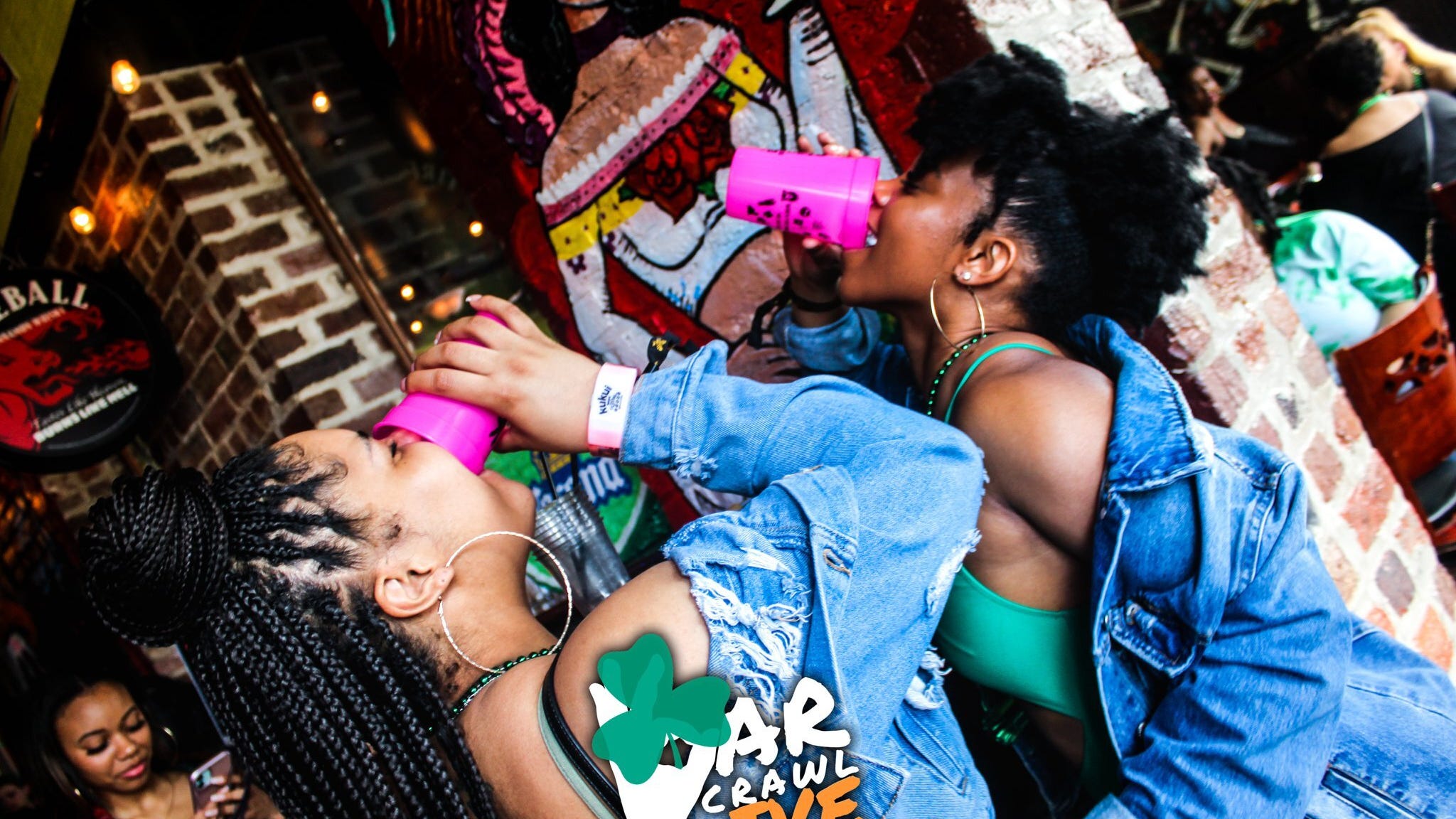 This weekend in Philly: Bar crawls, singles mixer, and more