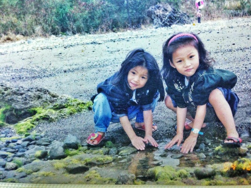 Maggie Lin and her sister