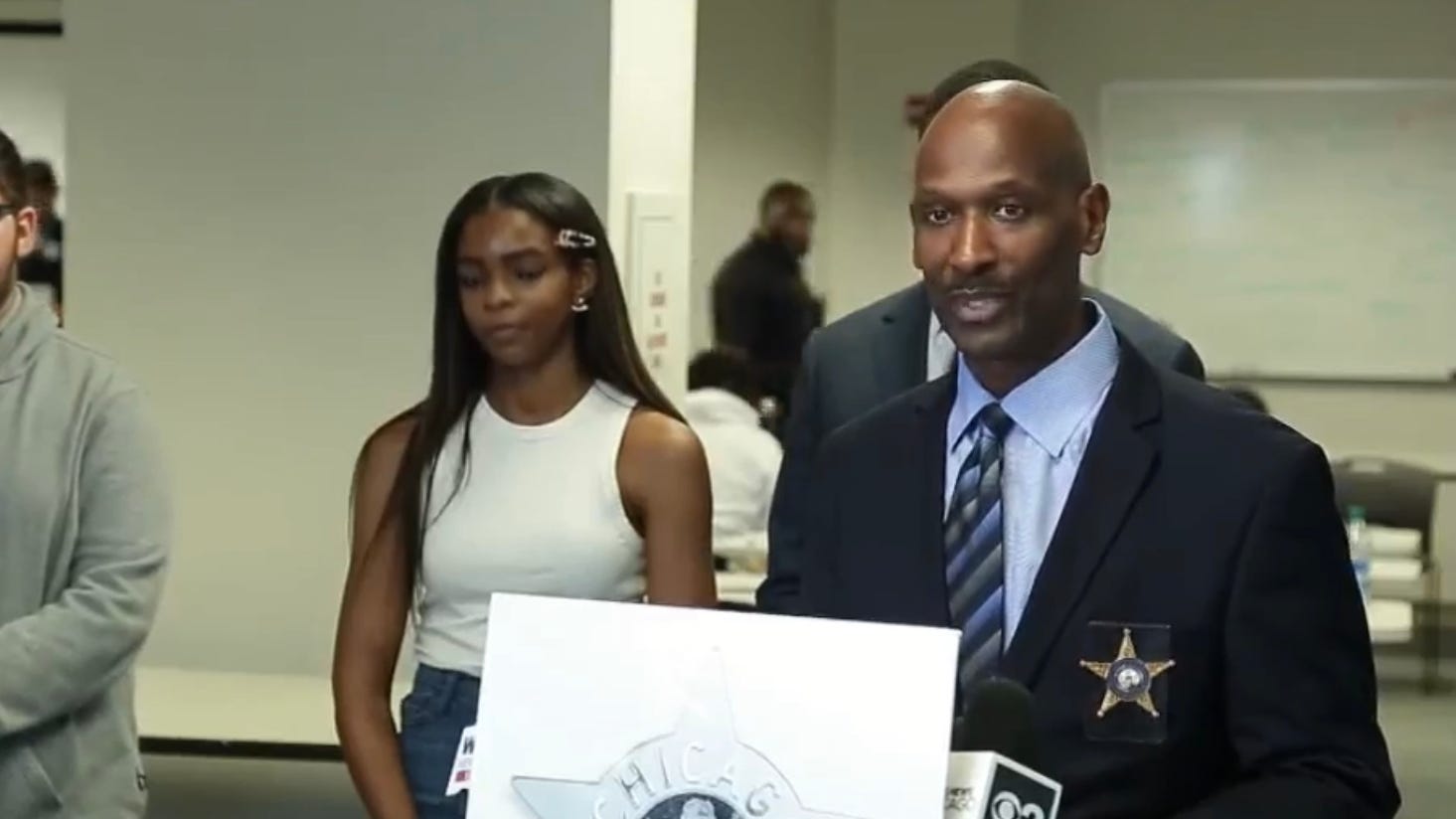 Chicago’s top cop speaks on allegations of sexual misconduct against migrants