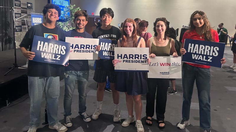 Young voters at Community College of Philadelphia