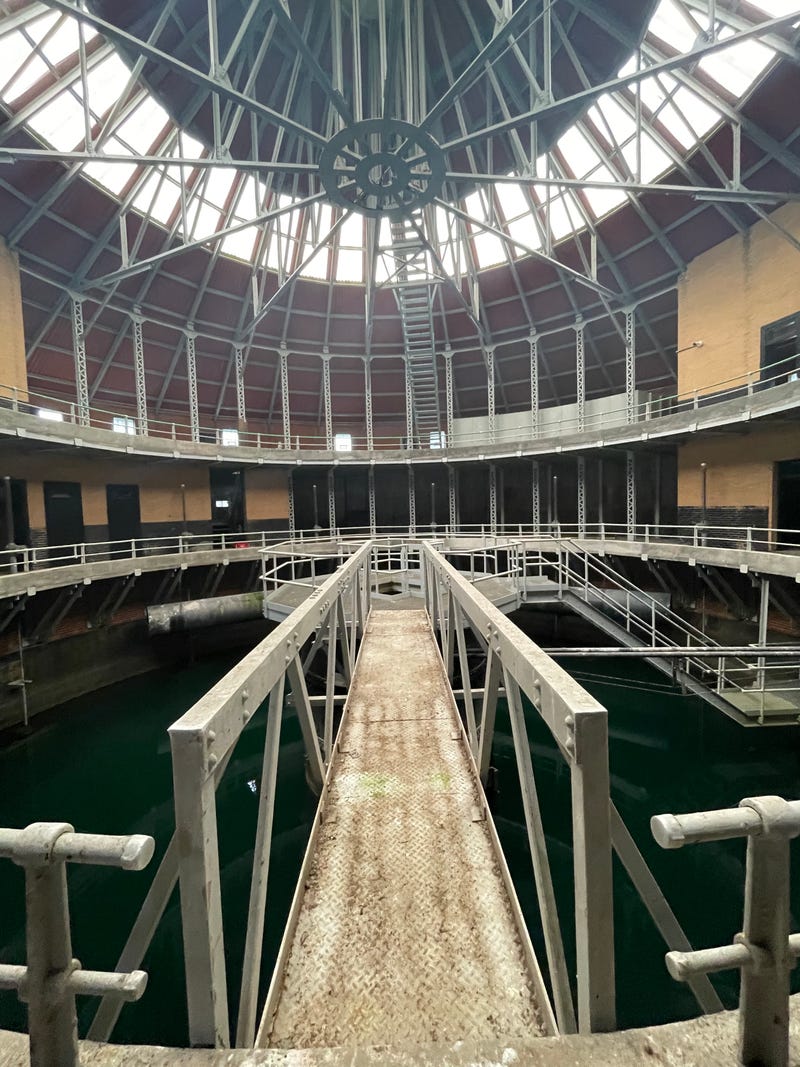 Buffalo 'roundhouse' water intake