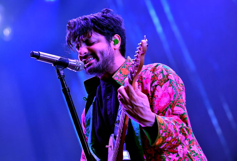 Young The Giant at KROQ's 'Almost Acoustic Christmas'