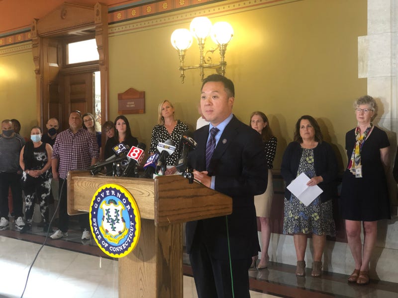 Connecticut Attorney General William Tong announces huge settlement with painkiller distributors and Johnson & Johnson, 7/21/21