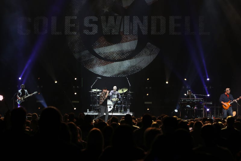 Cole Swindell rocks New Year's Eve at Xcel Energy Center in St. Paul, MN