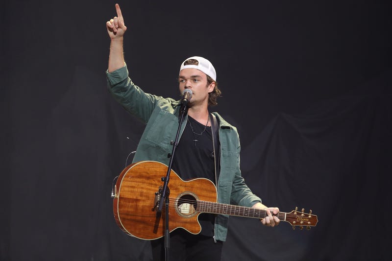 Thomas Rhett, Cole Swindell rock New Year's Eve at Xcel Energy Center in St. Paul, MN
