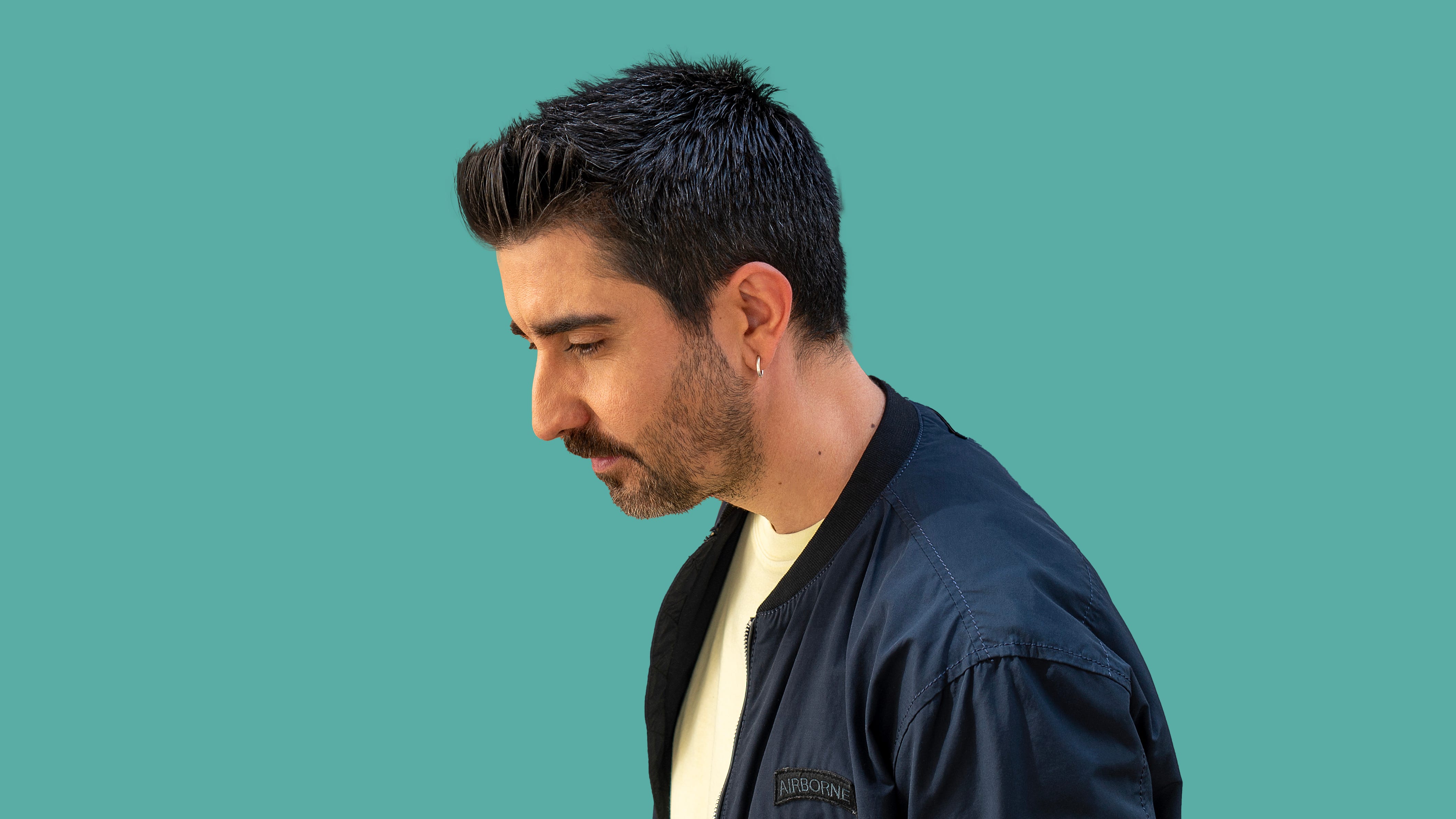 Alex Ubago presenta "Galerna" y su dualidad musical, y nos da una primicia