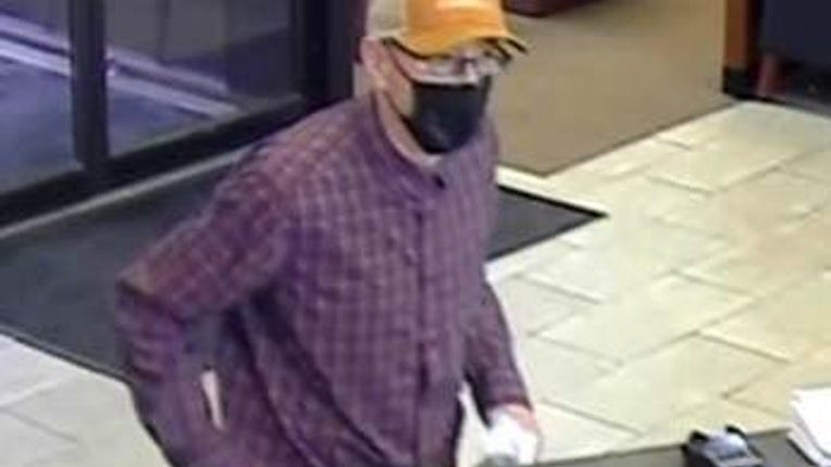 Police searching for suspect who robbed Chase Bank in Ann Arbor