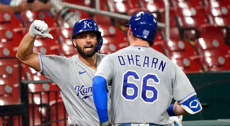 McBroom, O'Hearn spark Royals to 5-4 victory over Cardinals
