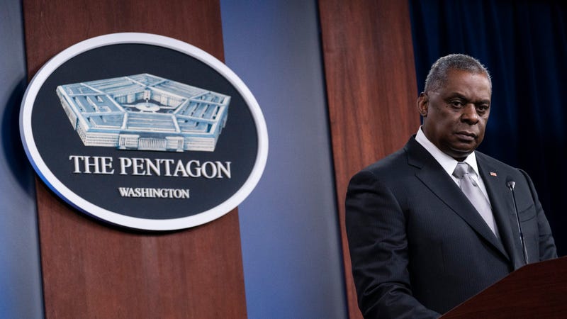 Pentagon report cites threat of extremism in military