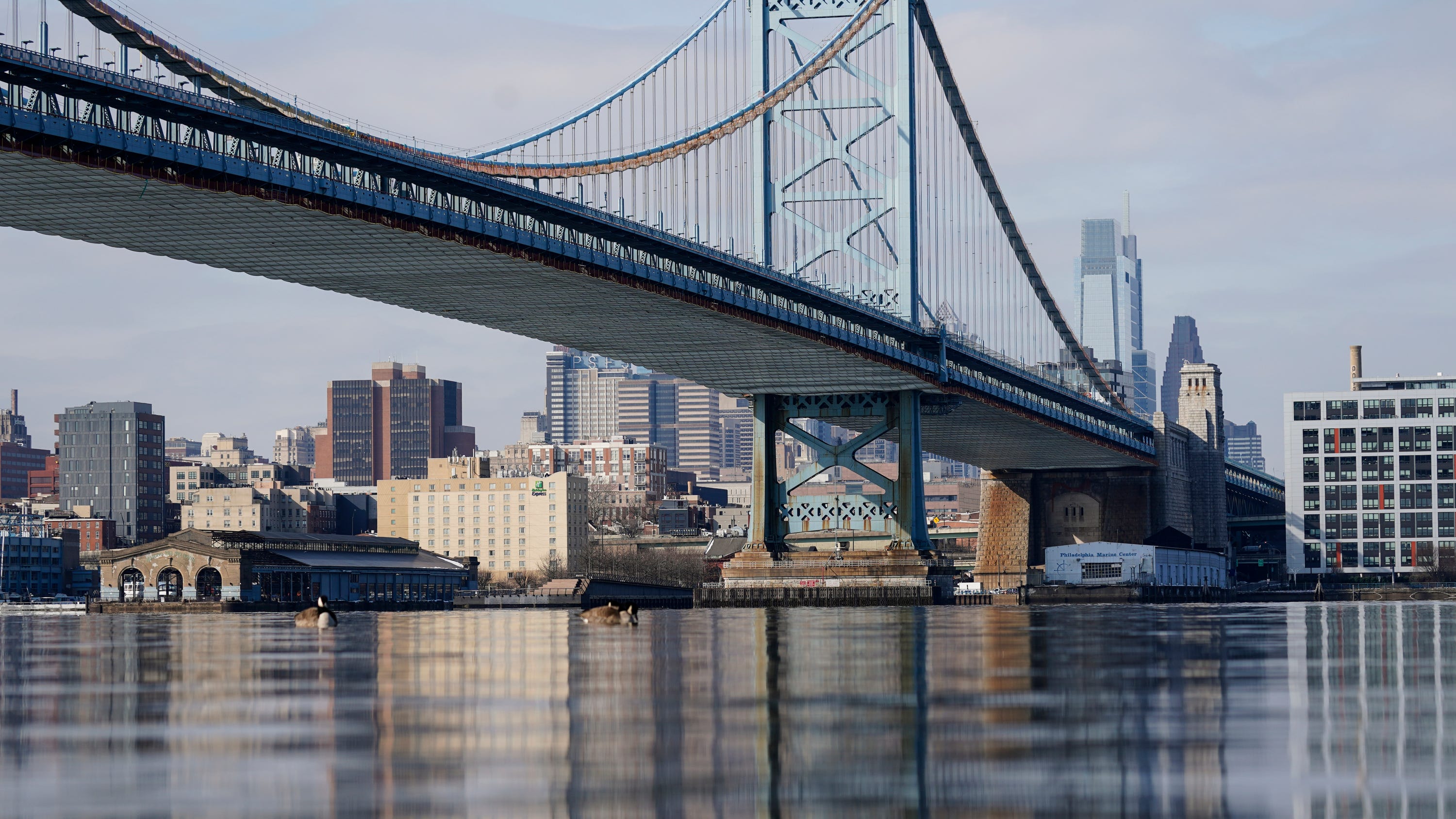 Agency permanently bans fracking near Delaware River